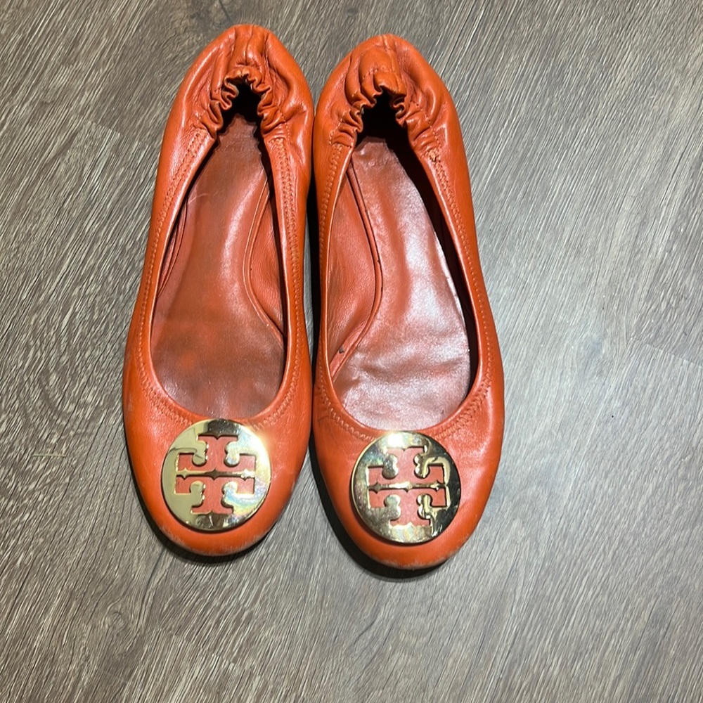 Tory Burch flats!